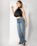 Jean straight gris con correa vertical - vista frontal