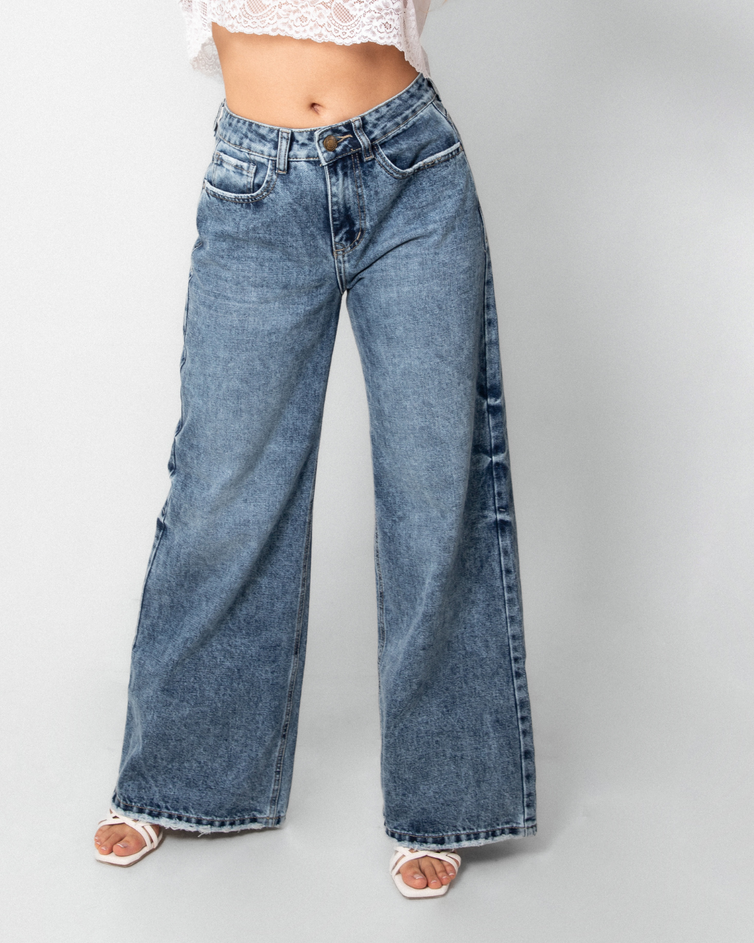 Jean wide leg azul frosted - vista lateral